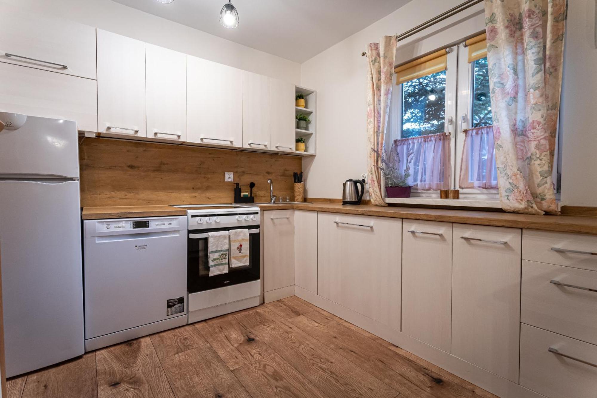 Garden House Nad Jeziorem Szelment Przejma Wielka Luaran gambar